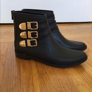 Loeffler Randall Fenton rain booties